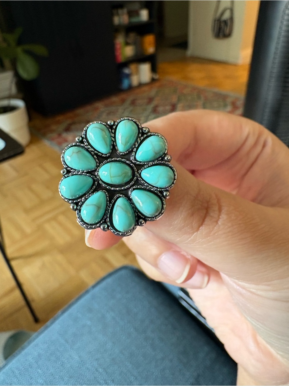 Turquoise Cluster Flower Ring - Women's Silver Tone Statement Jewelry